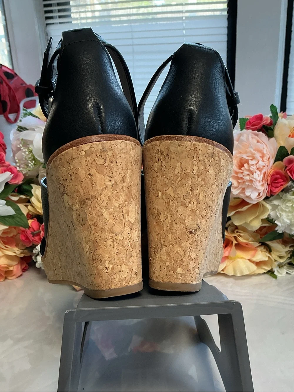 💕👡👠💕 Dolce Vita Black Cork Wedge Sandals Ankle Strap Women’s Size 7.5